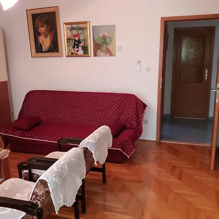 Meri Apartment